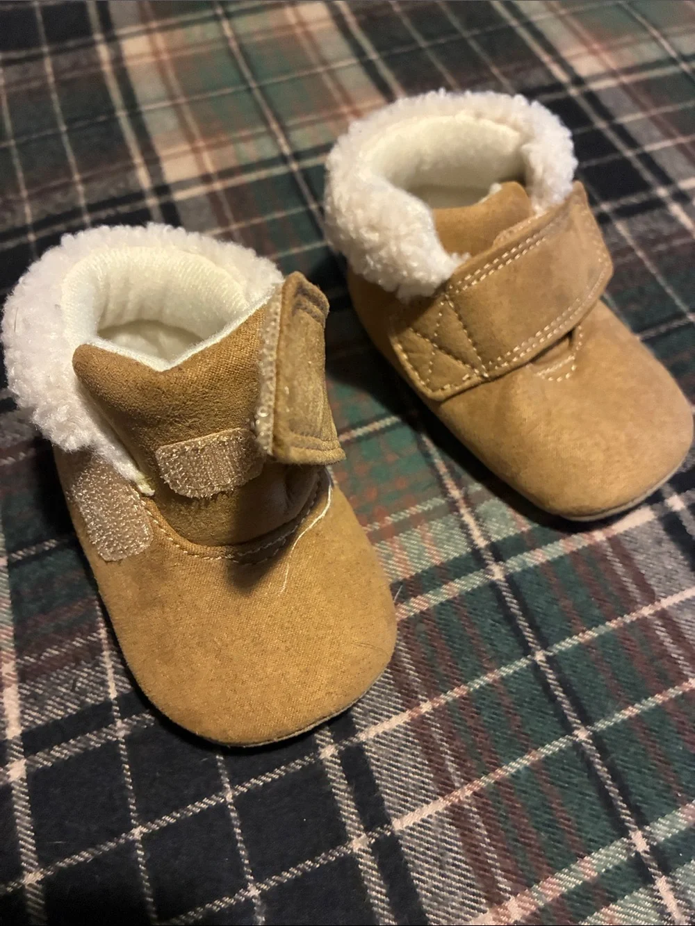 Cozy Baby Walker Booties with Sherpa Collar - Tan